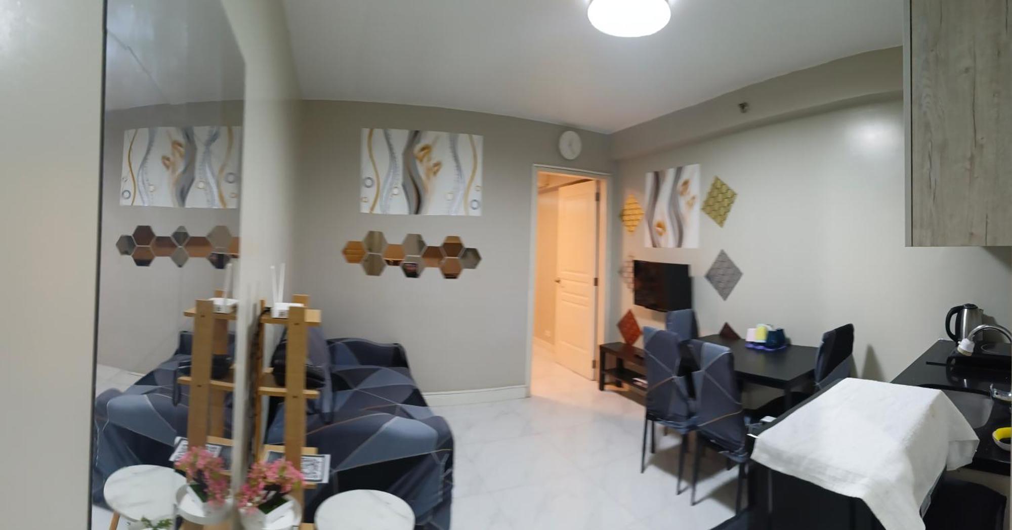 Monarch Parksuites - Balmoral Place Paranaque City Exterior foto